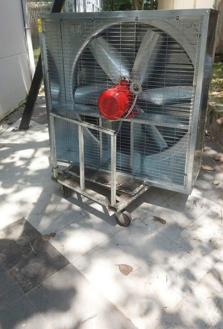 Quạt hút nhà xưởng