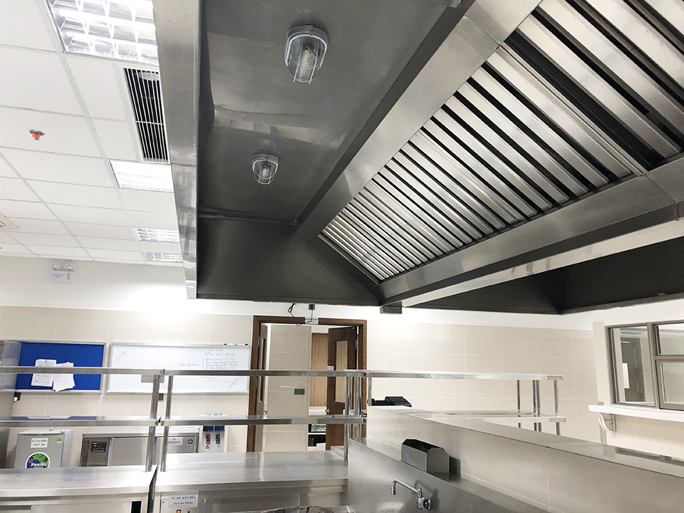 Chụp hút khói công nghiệp